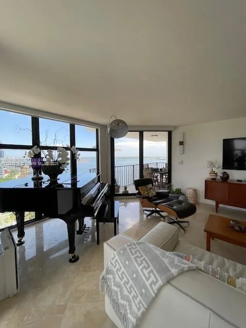 1865 Brickell Ave # A1901, Miami, FL 33129