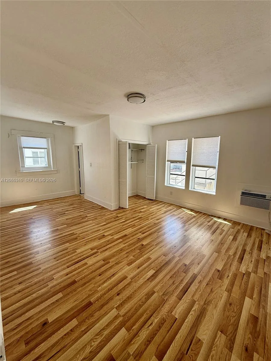 1319 Meridian Ave # 108, Miami Beach, FL 33139