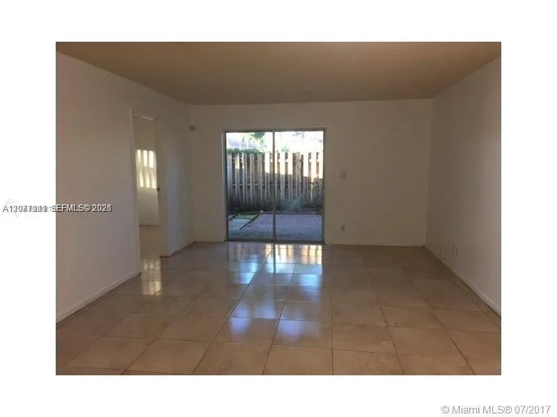 6720 Nova Dr # 101-8, Davie, FL 33317 photo 2