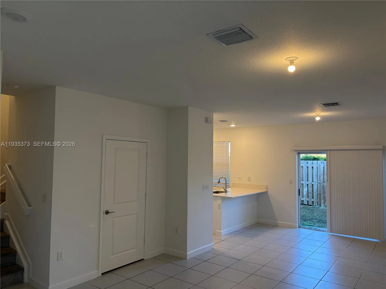 2661 SE 10th St # 2661, Homestead, FL 33035 photo 3