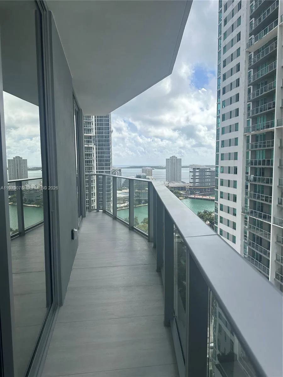 77 SE 5th # 2514, Miami, FL 33131 photo 7