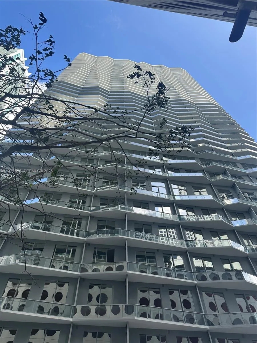77 SE 5th # 2514, Miami, FL 33131 photo 8