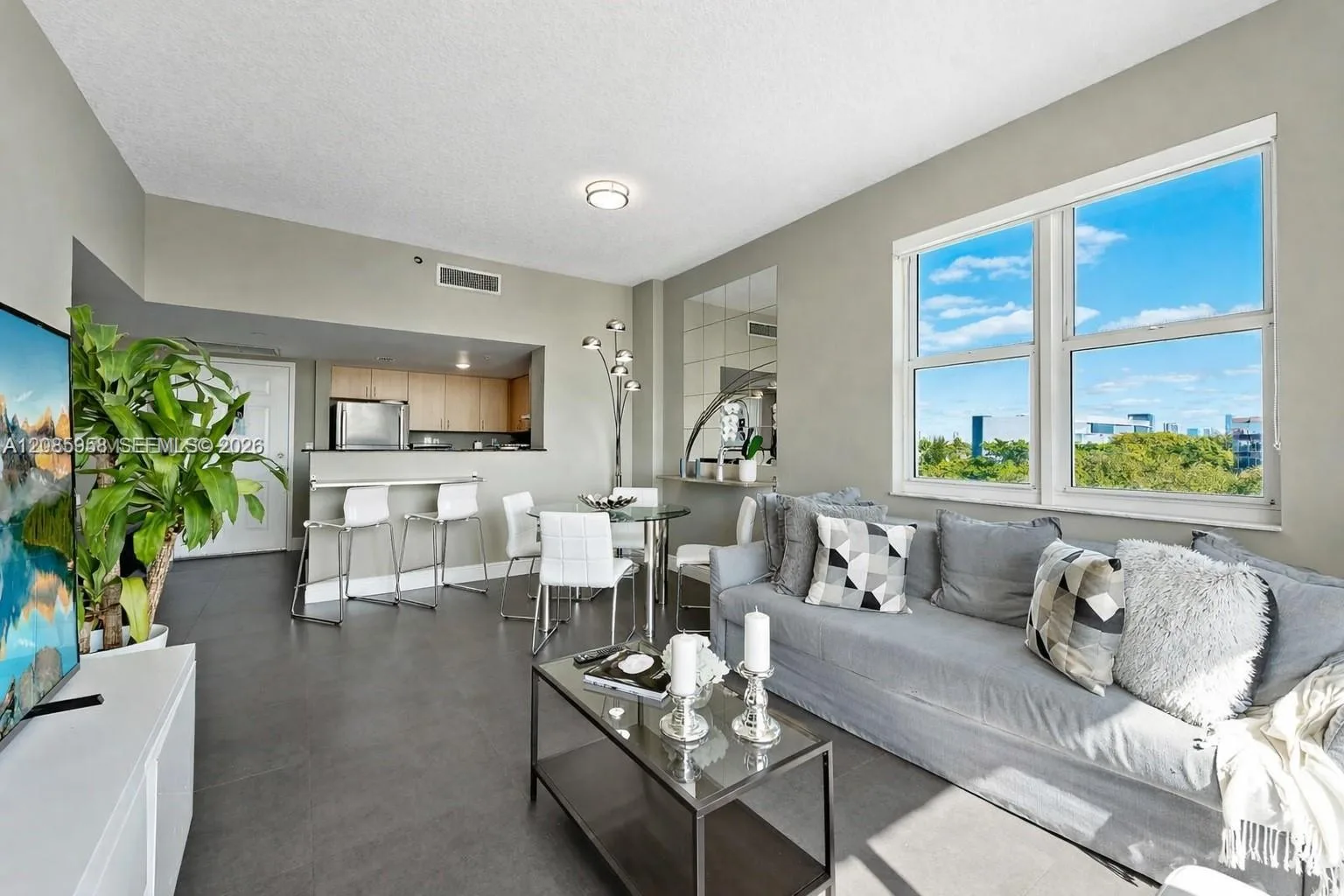 3000 CORAL WAY # 416, Miami, FL 33145