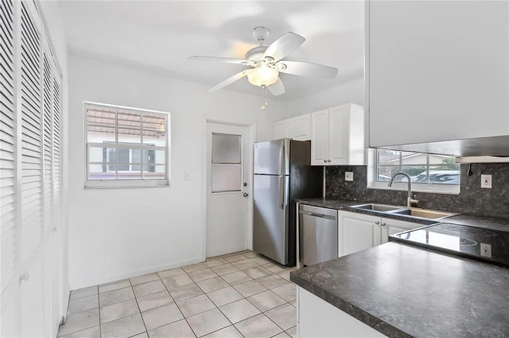 242 Neptune Avenue, Lauderdale By The Sea, FL 33308 photo 3