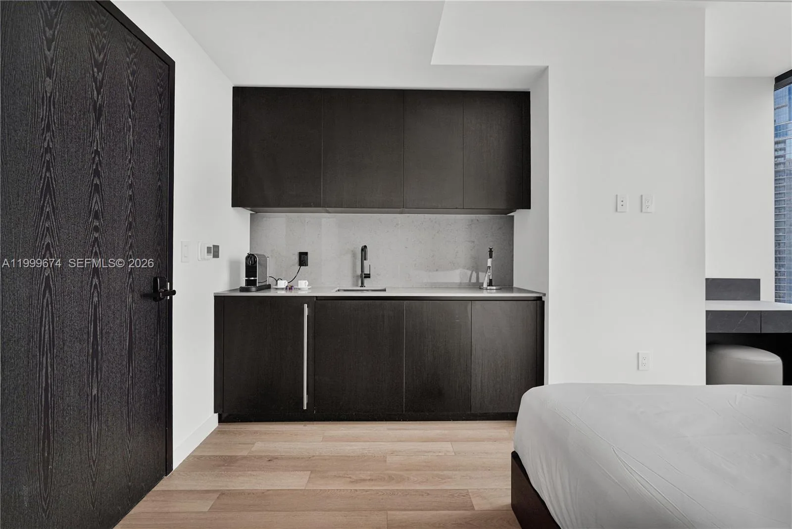 20 NE 11th St # 3110, Miami, FL 33132 photo 5