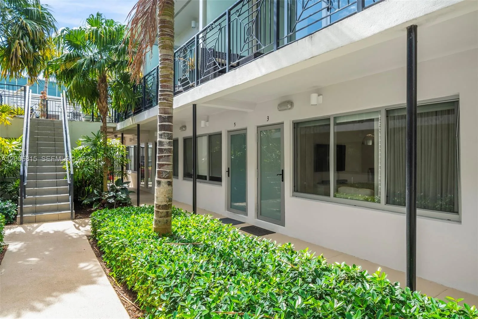 2130 Park Ave # TH3, Miami Beach, FL 33139 photo 2