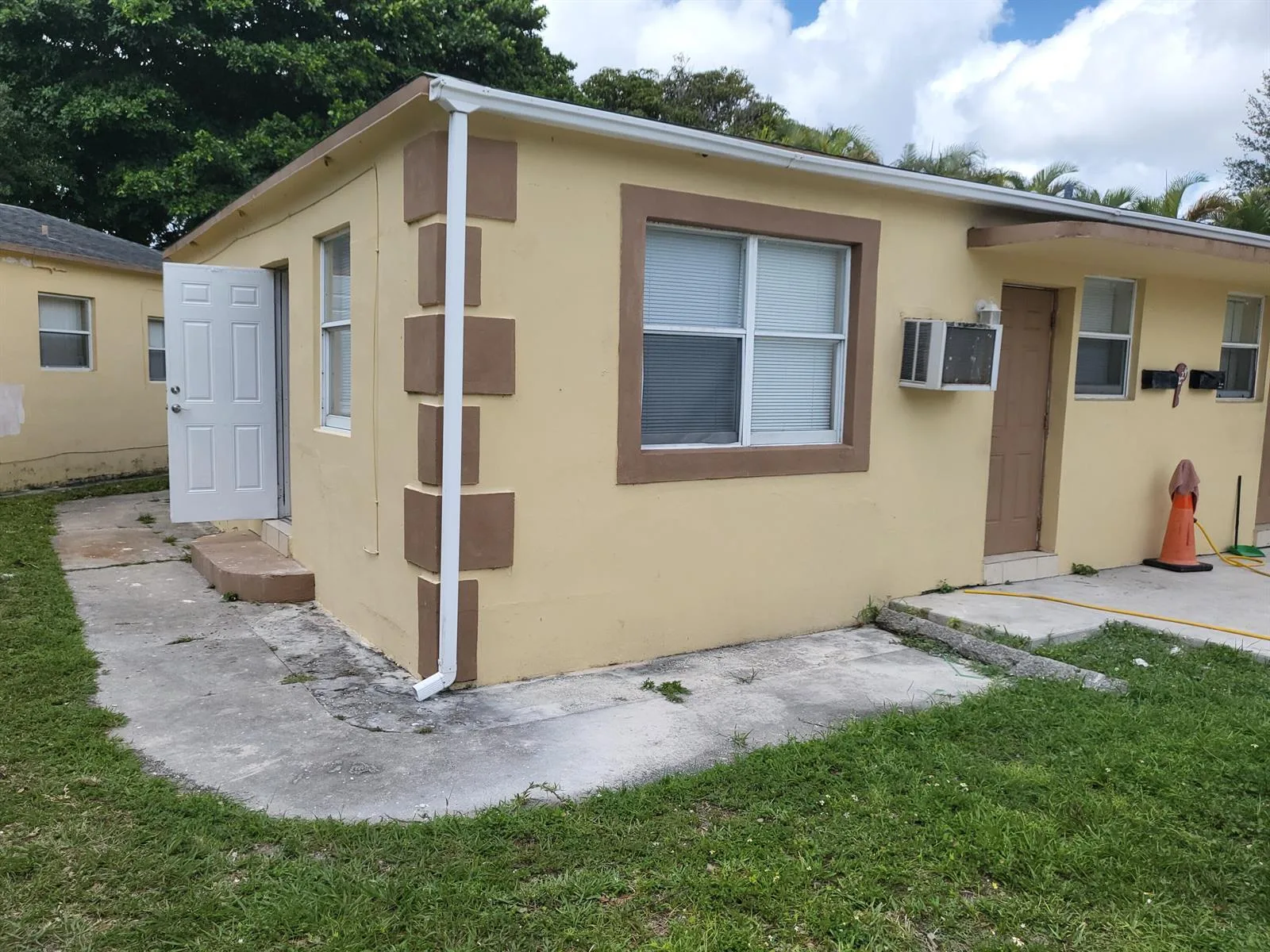 224 N 57th Avenue # 1-3, Hollywood, FL 33021