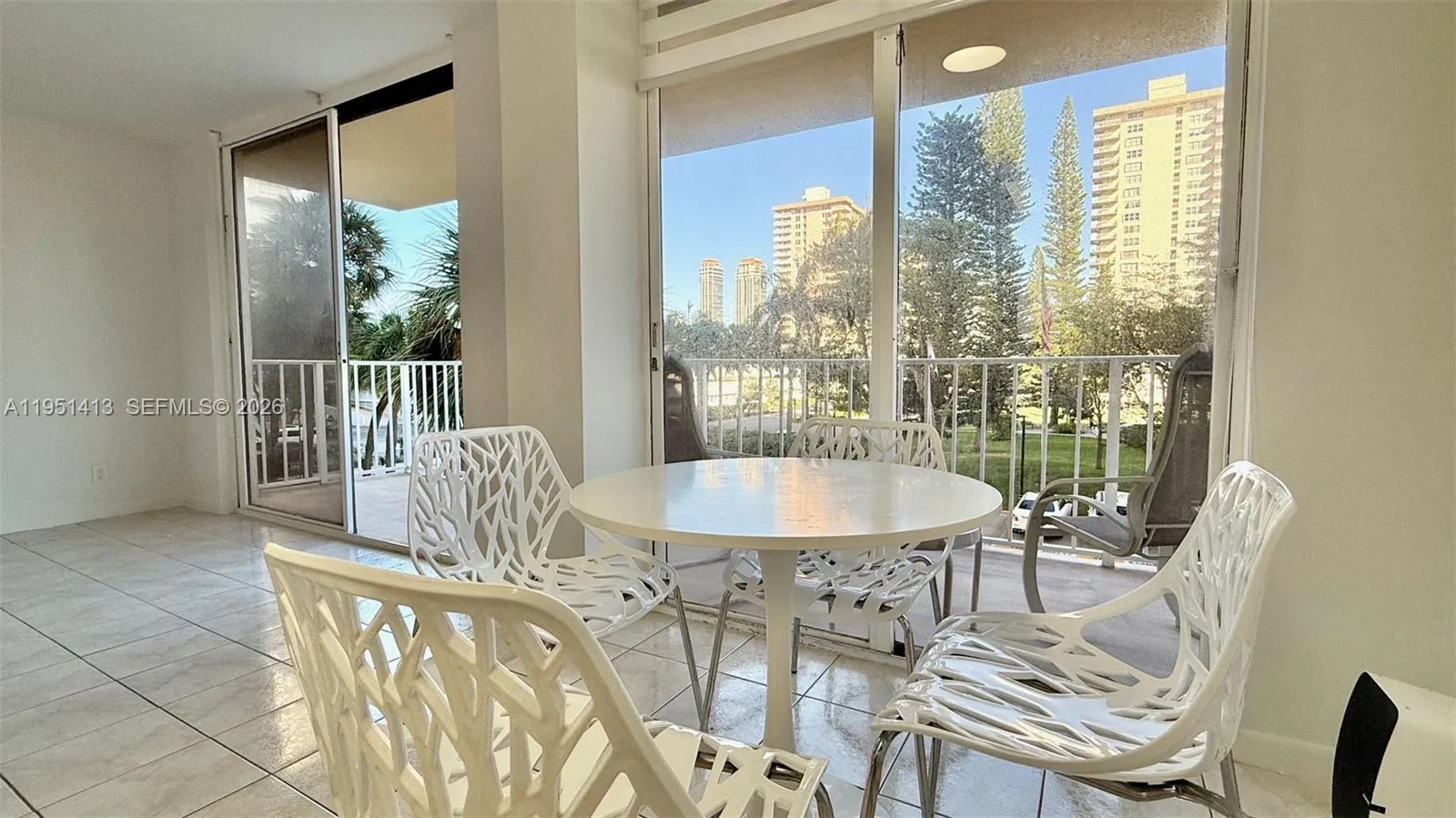 290 174th St # 312, Sunny Isles Beach, FL 33160 photo 7