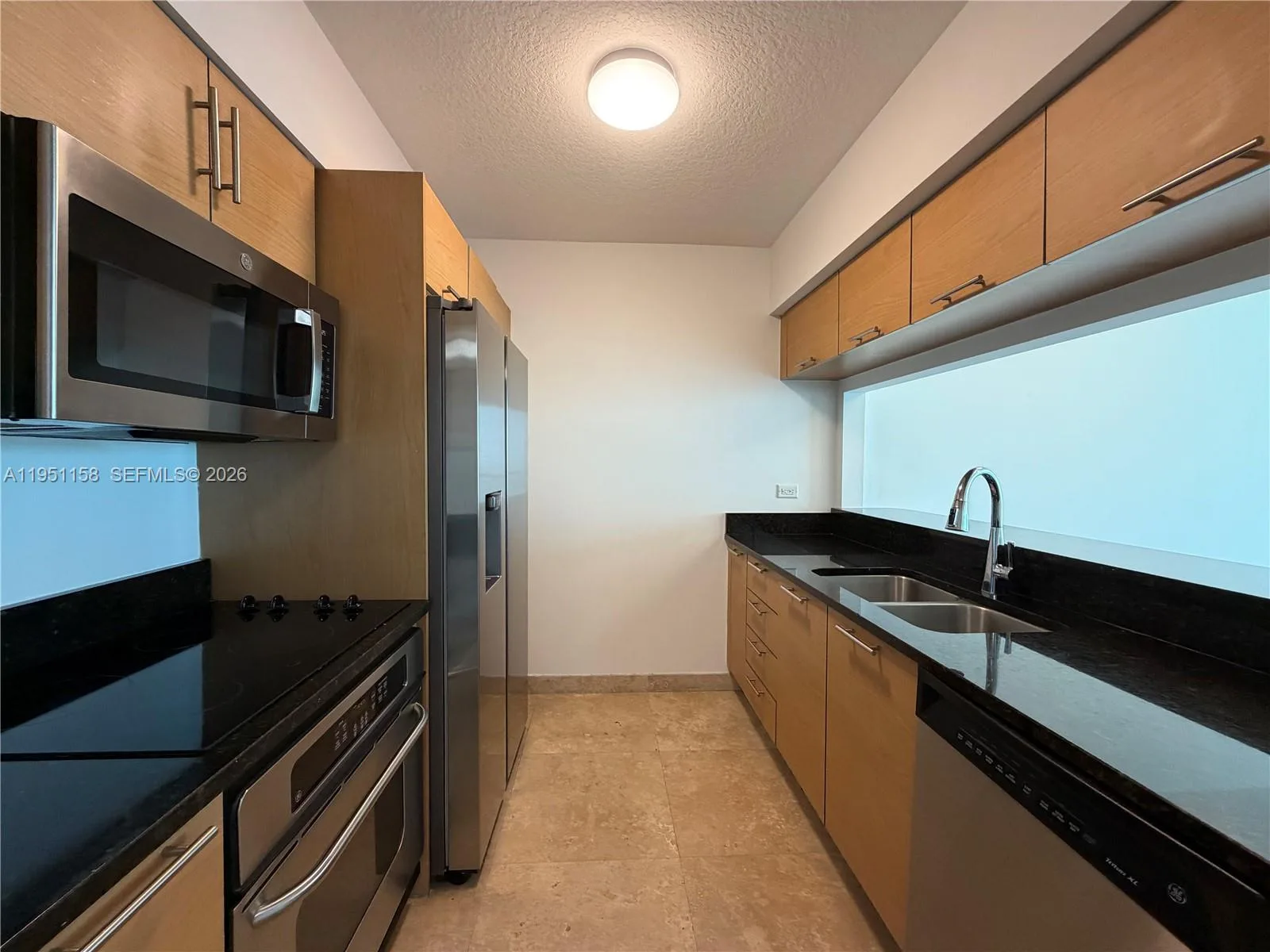 31 SE 5th St # 3009, Miami, FL 33131 photo 5