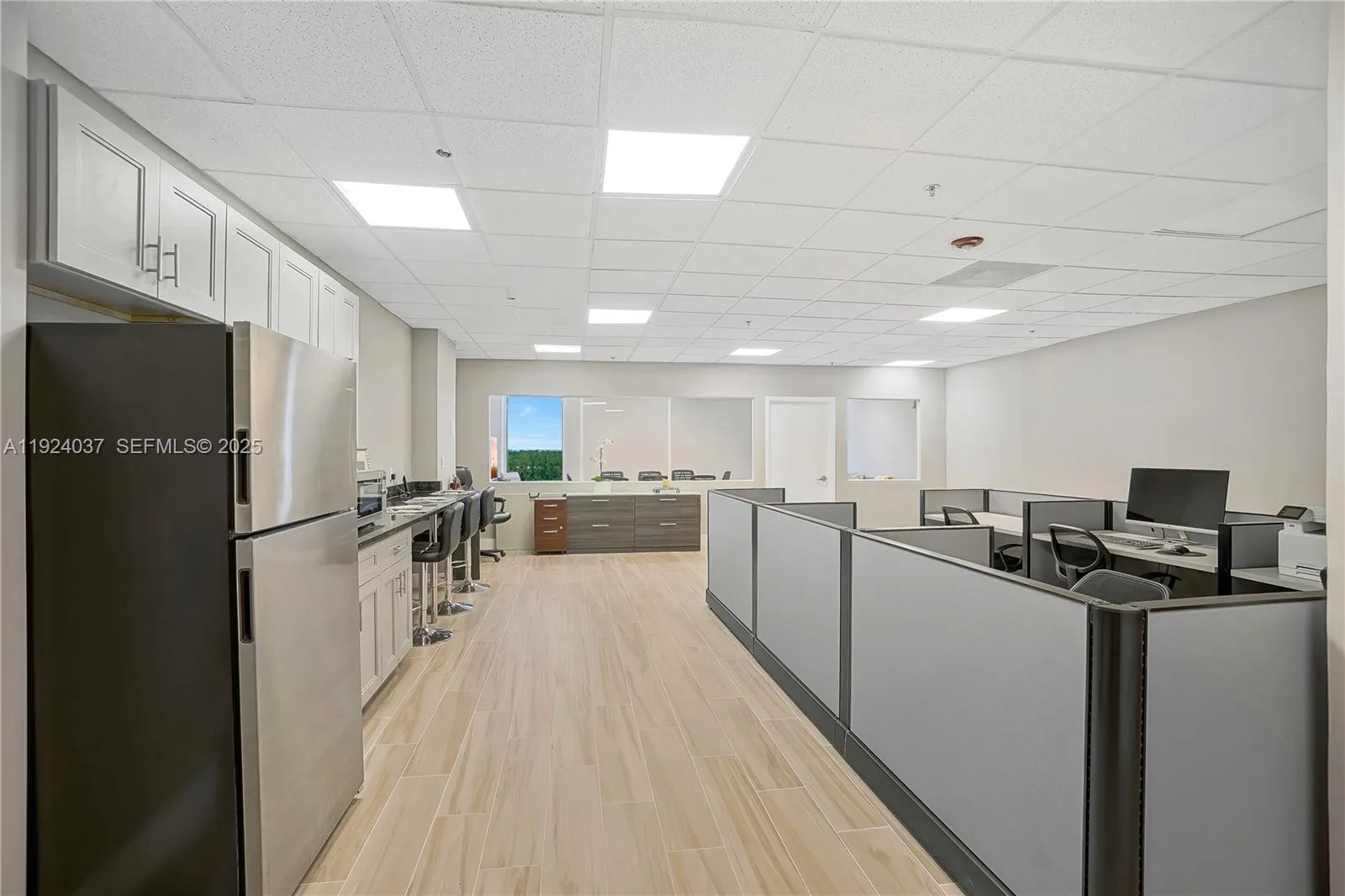 12550 Biscayne Blvd # 902, North Miami, FL 33181 photo 4
