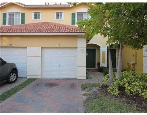 1721 SW 81st Terrace, North Lauderdale, FL 33068