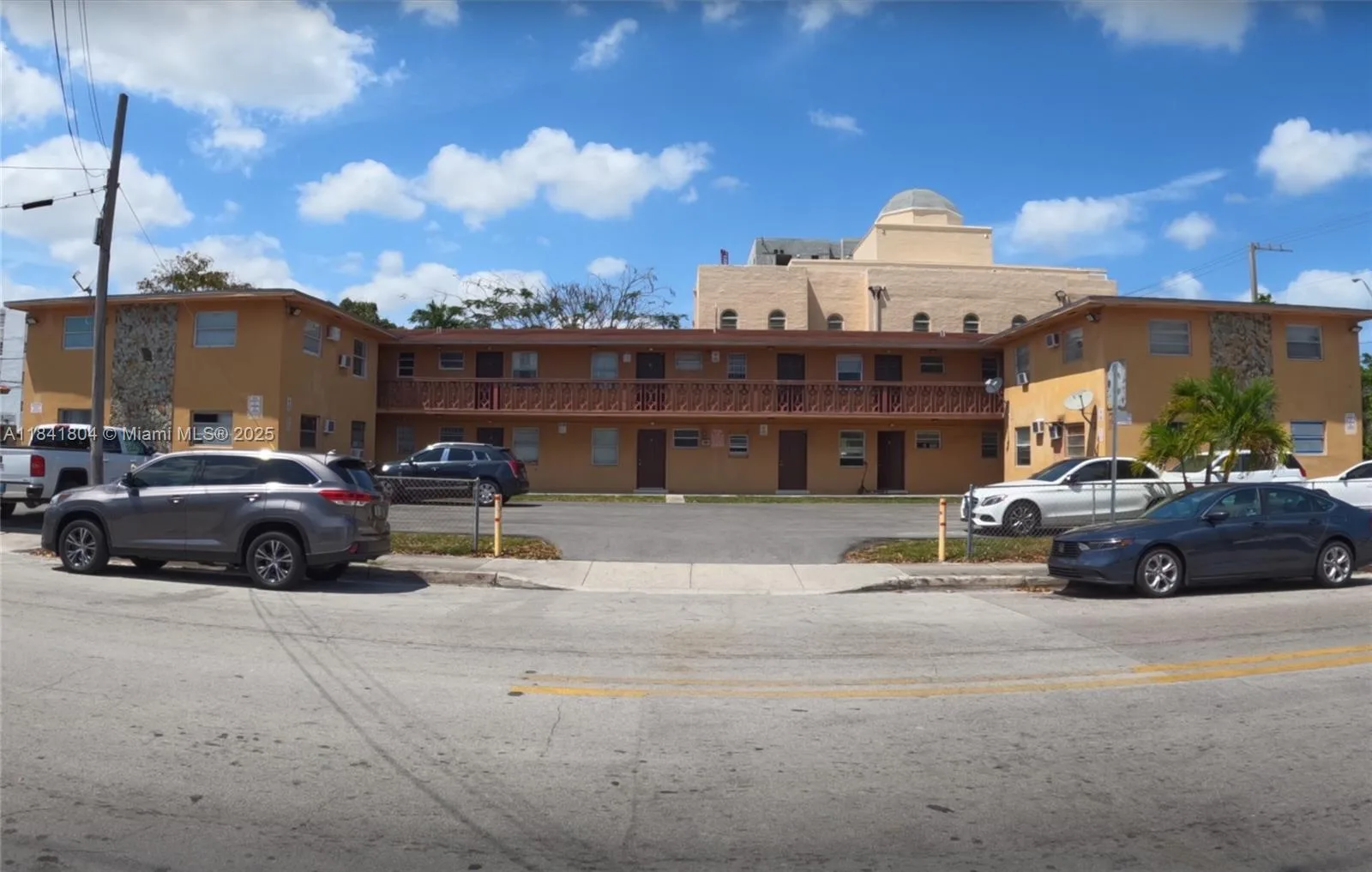 1701 SW 3rd St, Miami, FL 33135 photo 2