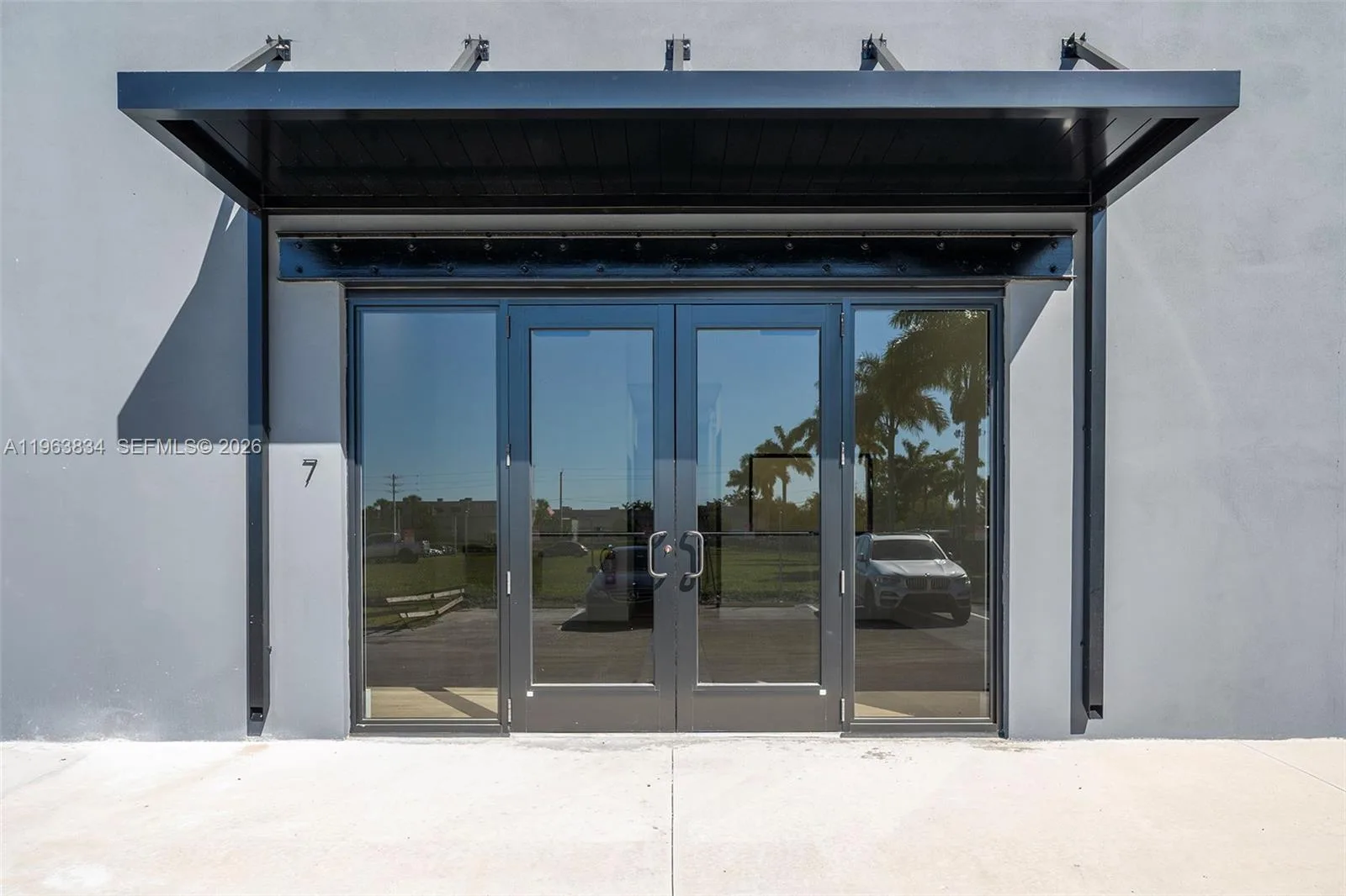 1930 N 30th Road # Suite 7, Hollywood, FL 33021 photo 2