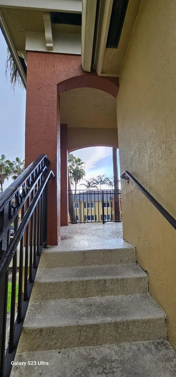 935 NE 33rd Ter # 204, Homestead, FL 33033 photo 5