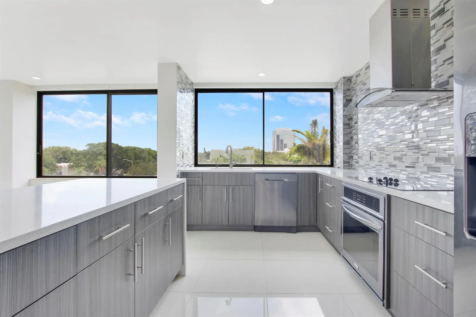 1500 Presidential Way # 404, West Palm Beach, FL 33401 photo 12