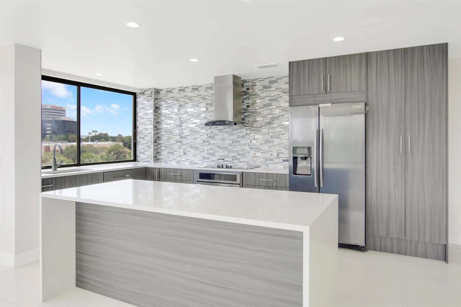 1500 Presidential Way # 404, West Palm Beach, FL 33401 photo 2