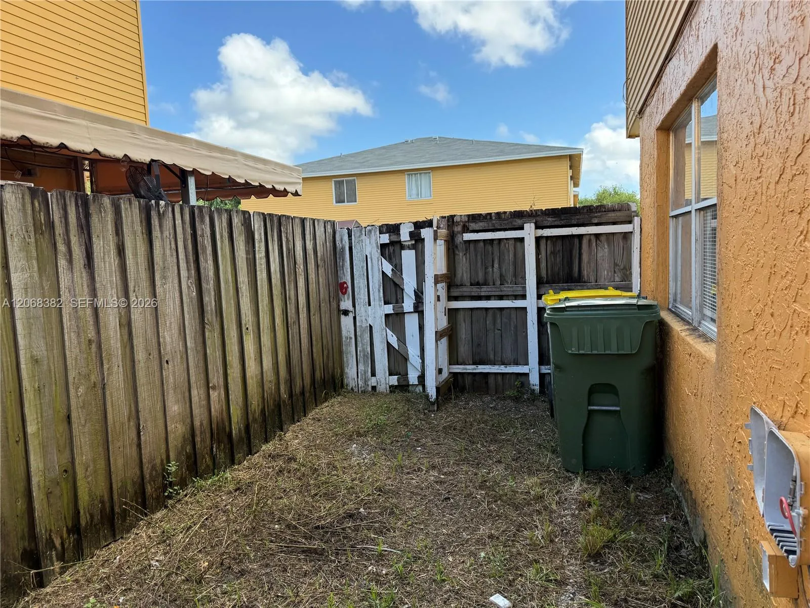 Listing photo 10