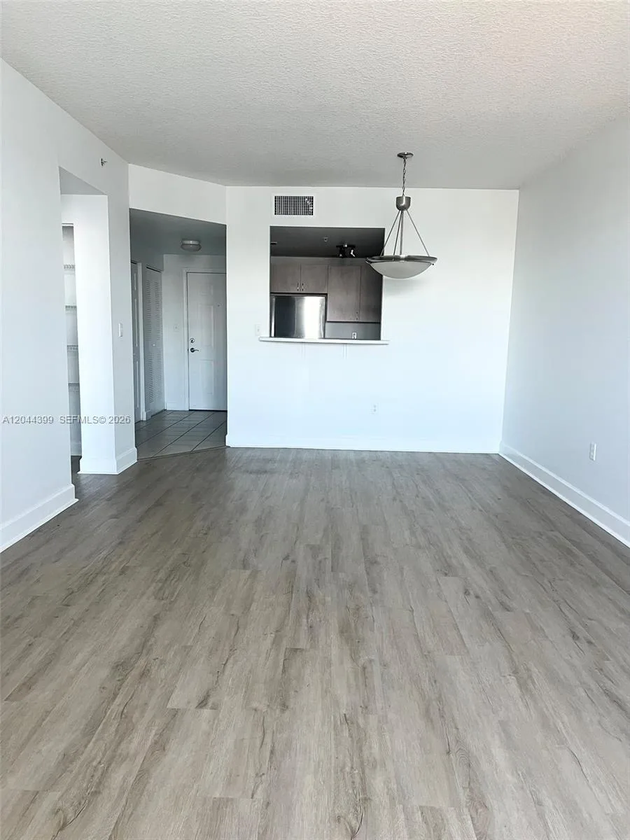 50 Menores Ave # 720, Coral Gables, FL 33134