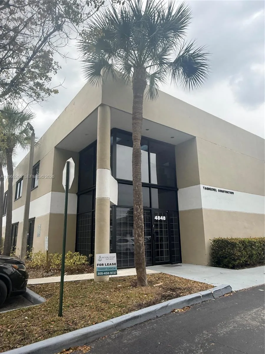 4848 SW 74th Ct # 9, Miami, FL 33155
