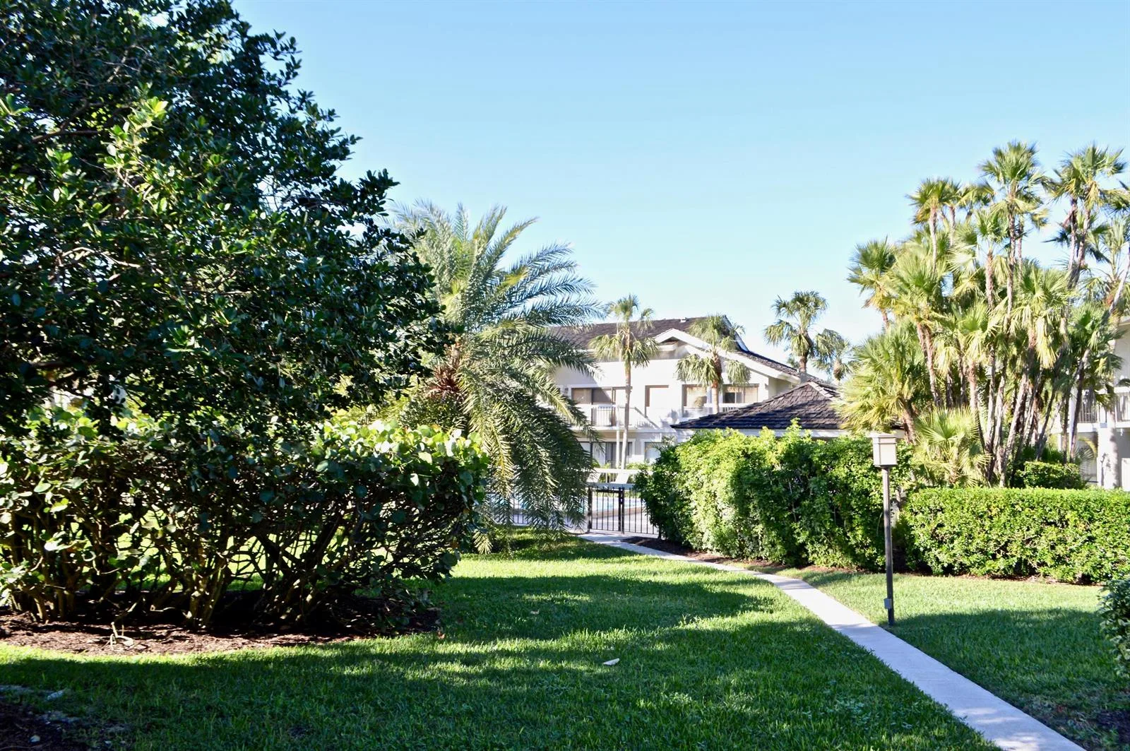 11863 Wimbledon Circle # 432, Wellington, FL 33414 photo 10