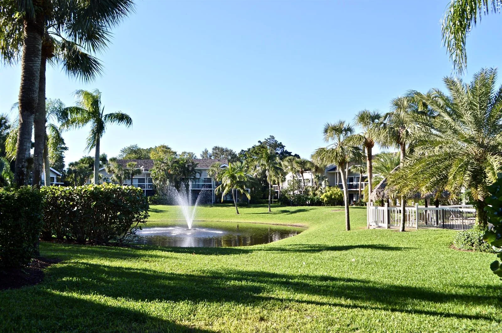 11863 Wimbledon Circle # 432, Wellington, FL 33414 photo 11