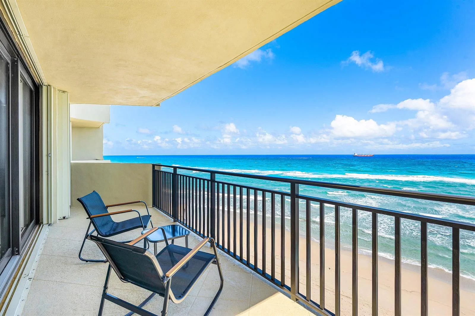 5460 N Ocean Drive # 5b, Singer Island, FL 33404