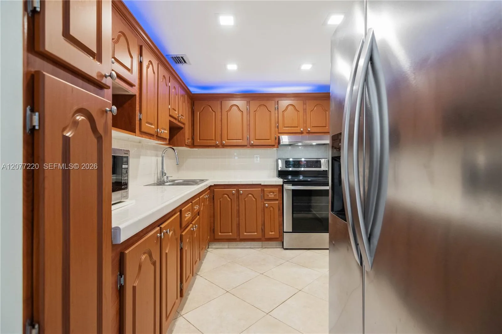 16740 NE 9th Ave # 604, North Miami Beach, FL 33162 — zdjęcie 5