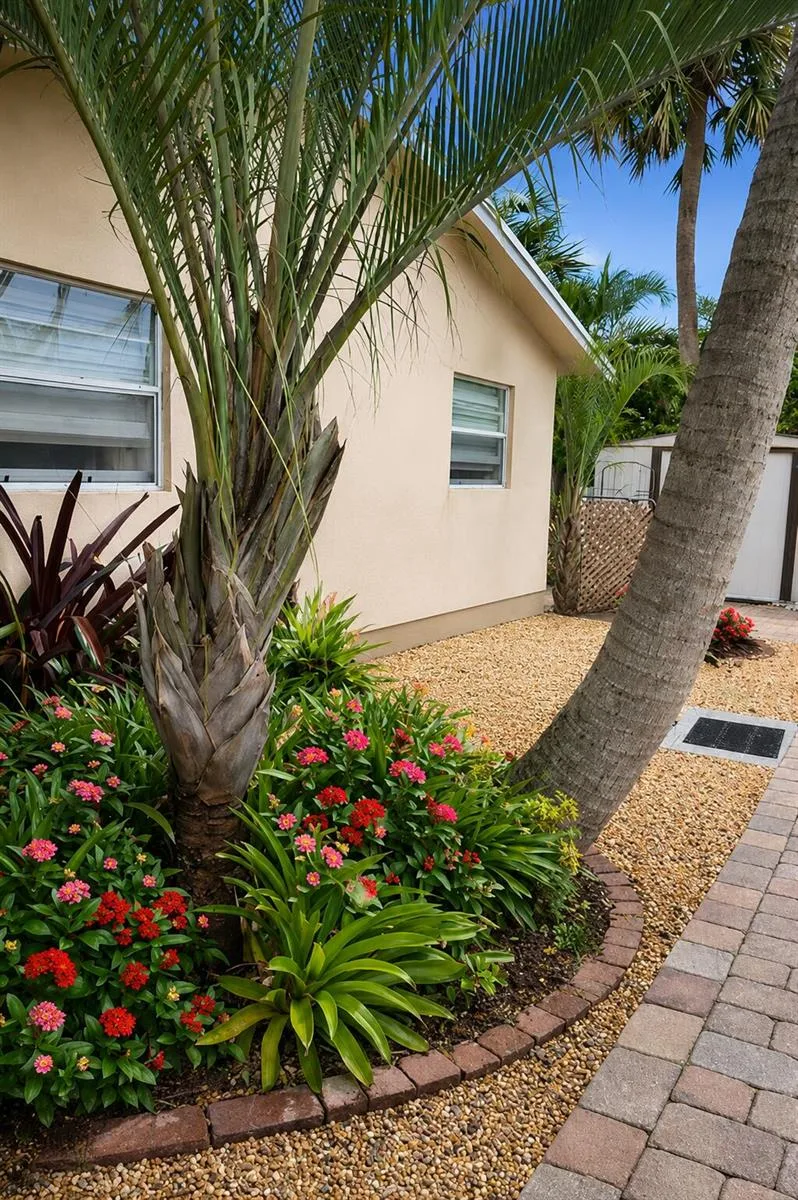 1417 NE 24th Court, Wilton Manors, FL 33305