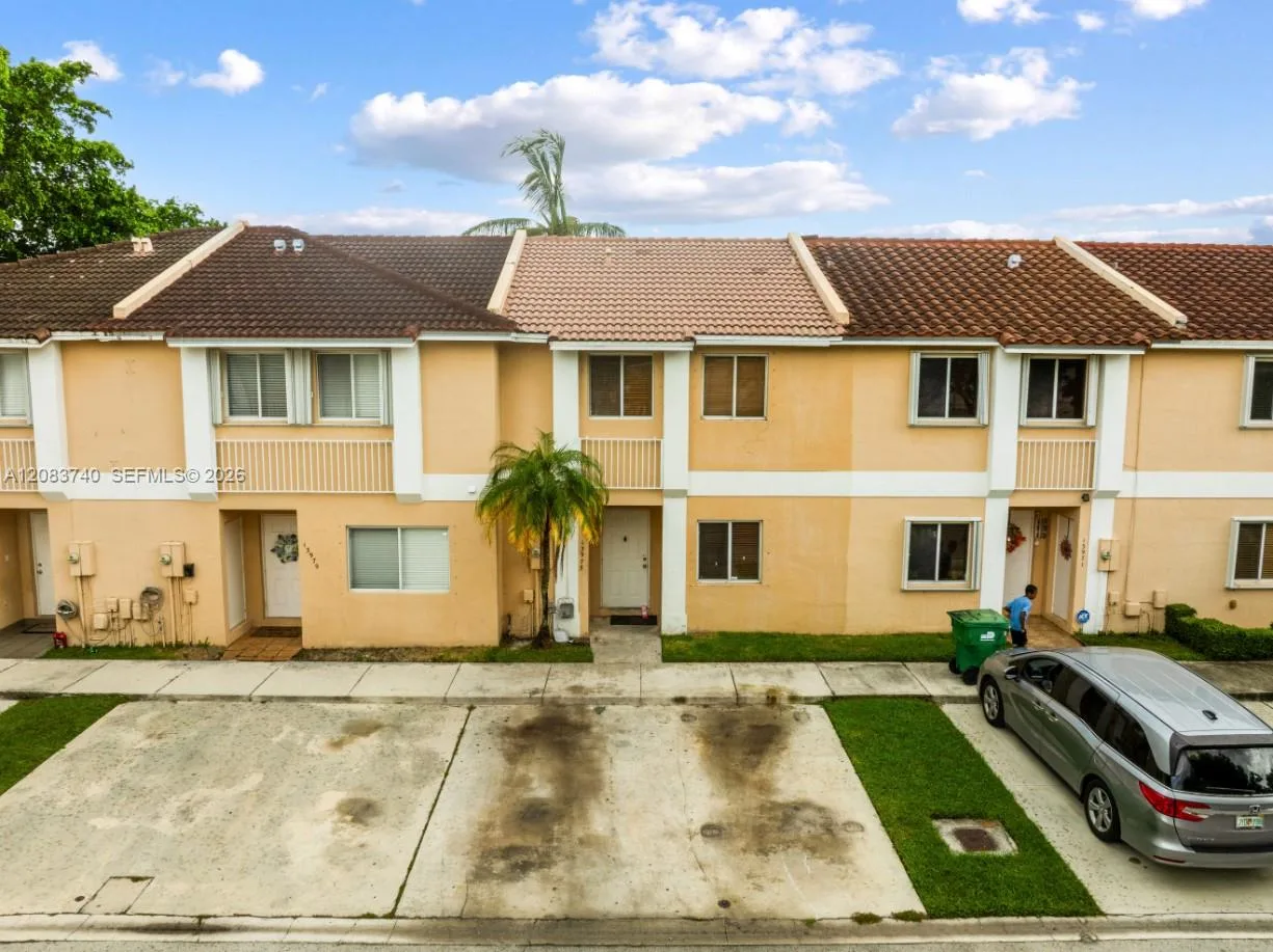 13975 SW 179th St, Miami, FL 33177