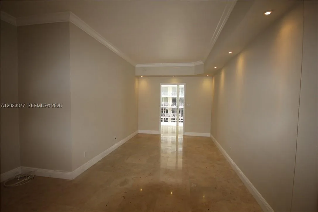 5401 Collins Ave # 339, Miami Beach, FL 33140 photo 9