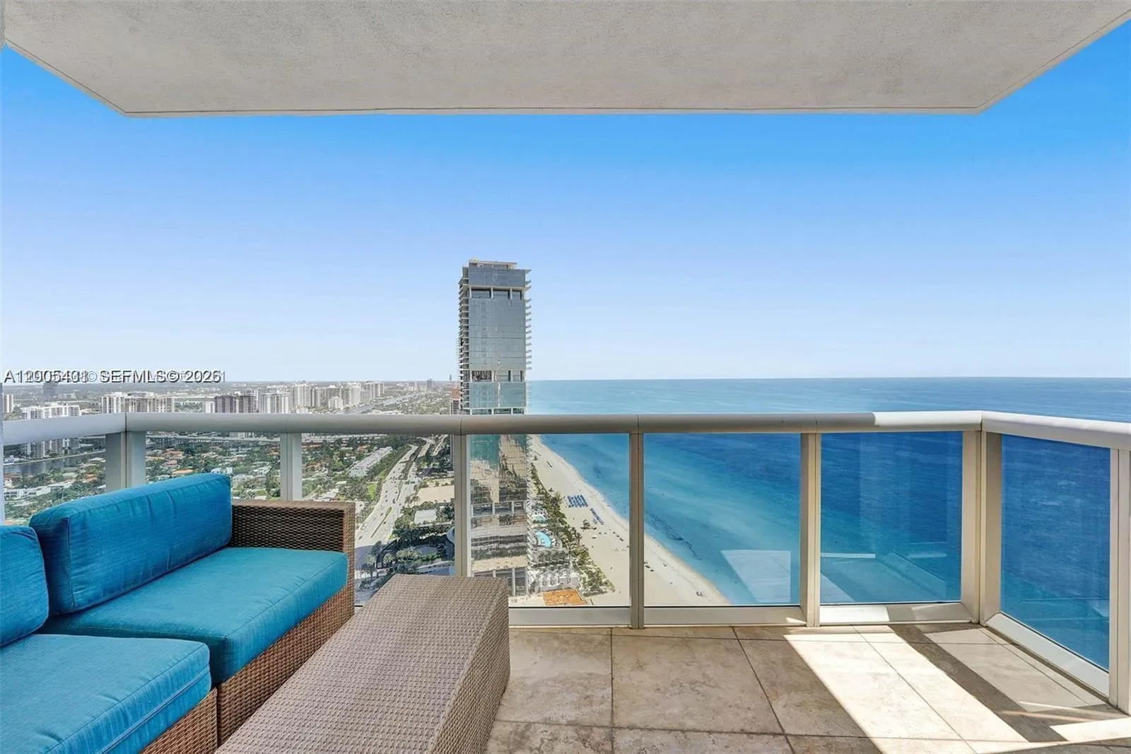 18201 Collins Ave # 5202, Sunny Isles Beach, FL 33160