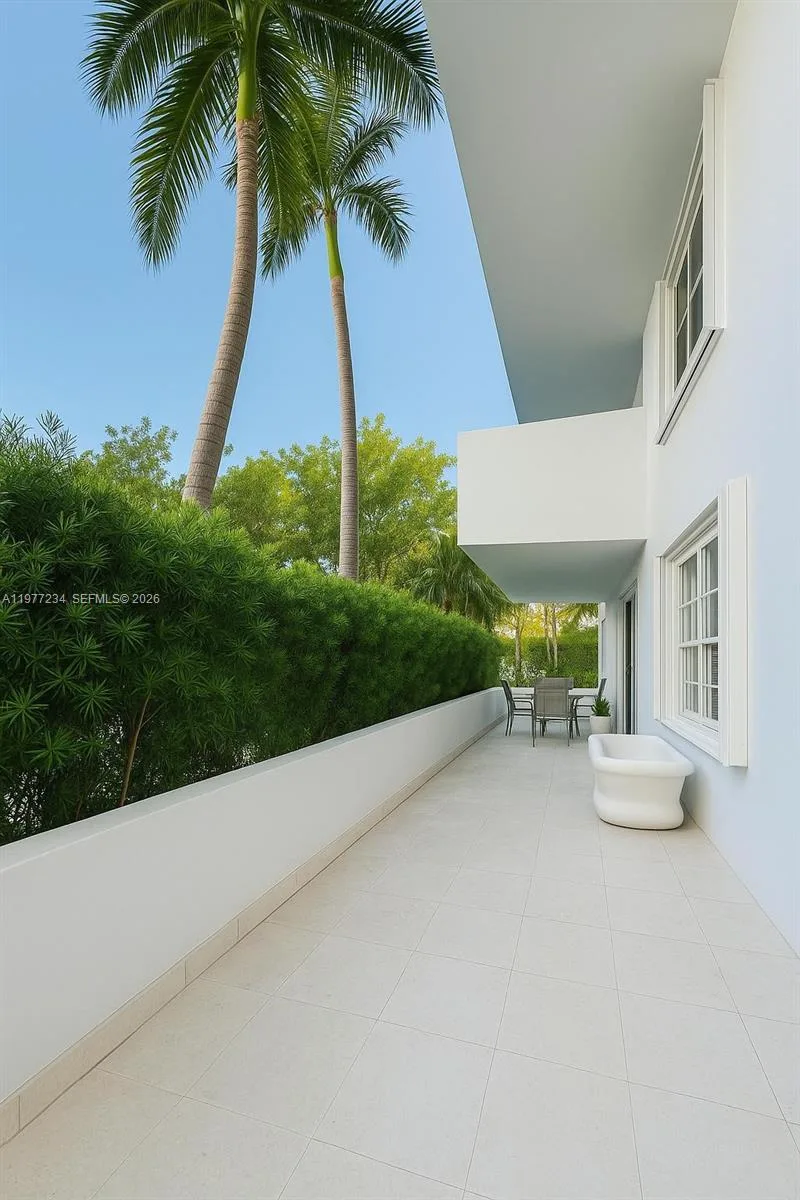 199 Ocean Lane Dr # 115, Key Biscayne, FL 33149 photo 11