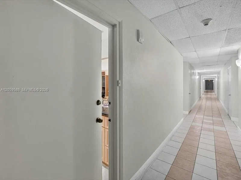 7135 Collins Ave # 331, Miami Beach, FL 33141 photo 8