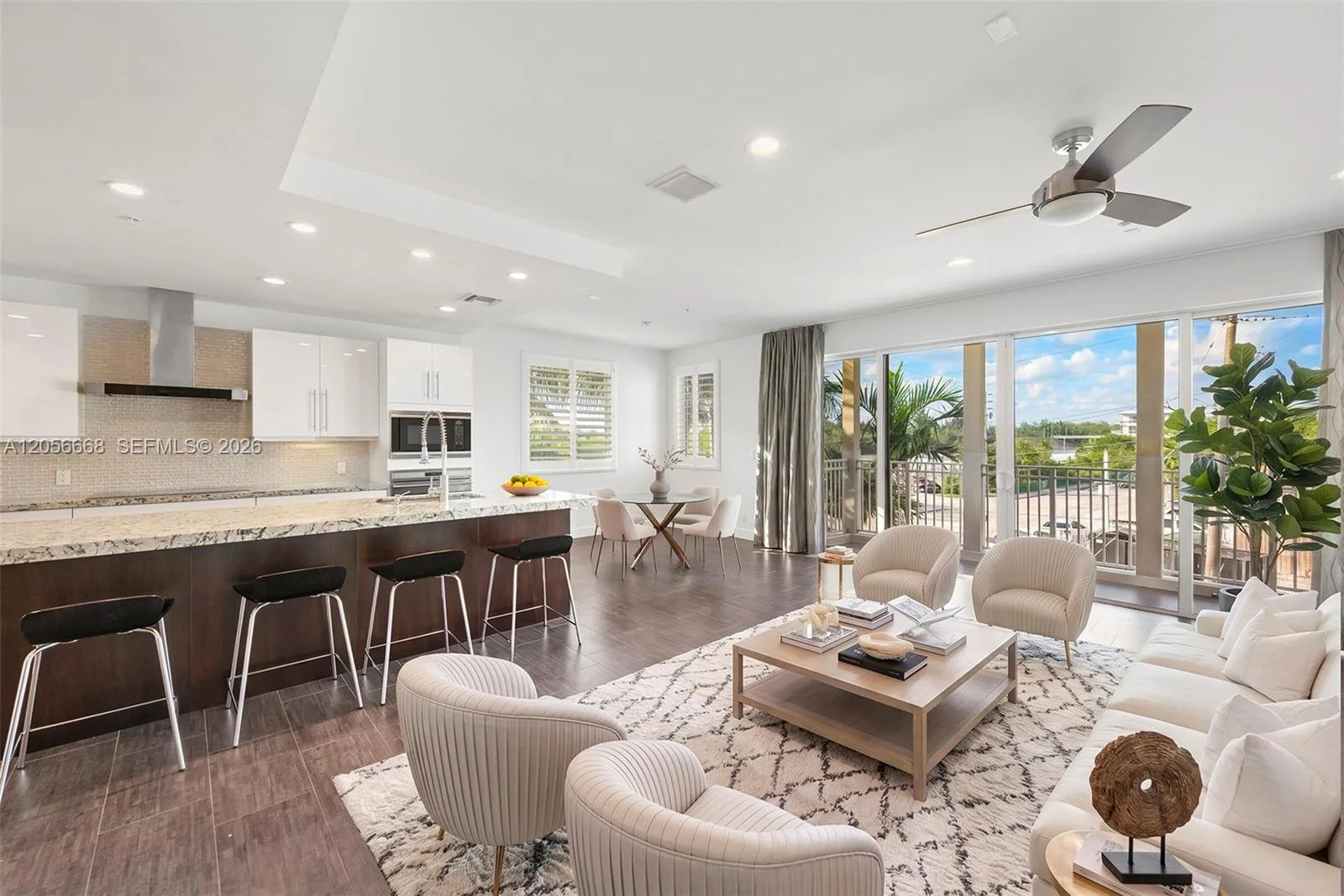 348 Elm St # B-10, Hollywood, FL 33019 photo 8