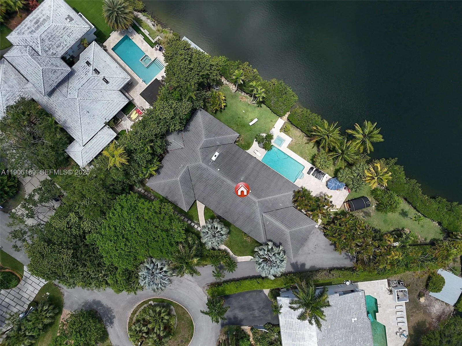 415 Rovino Ave, Coral Gables, FL 33156 photo 10