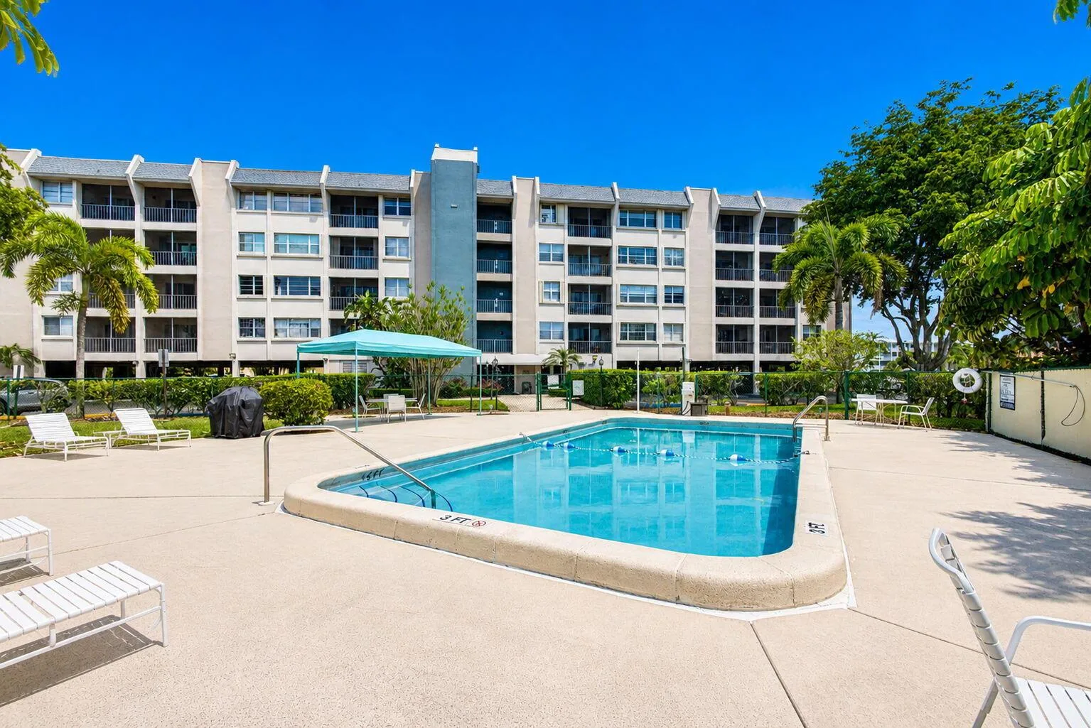 505 SPENCER Drive # 211, West Palm Beach, FL 33409