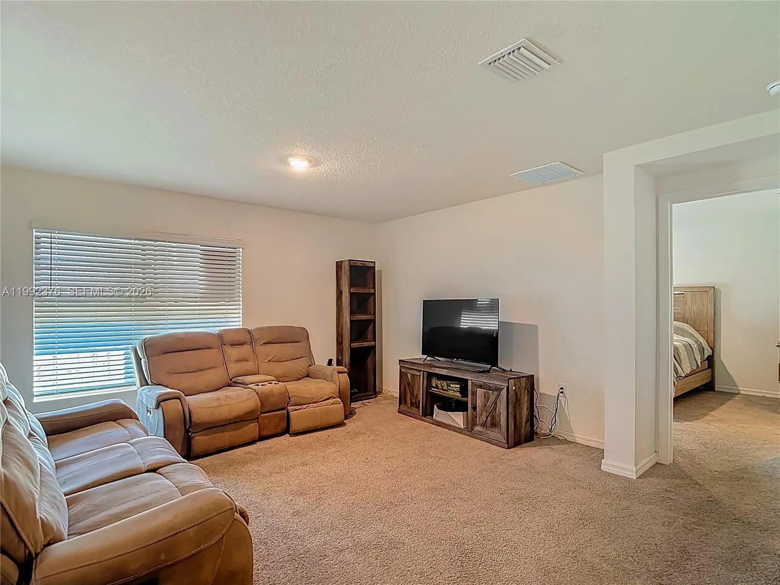 3034 Rim Dr, Spring Hill, FL 34609 photo 7