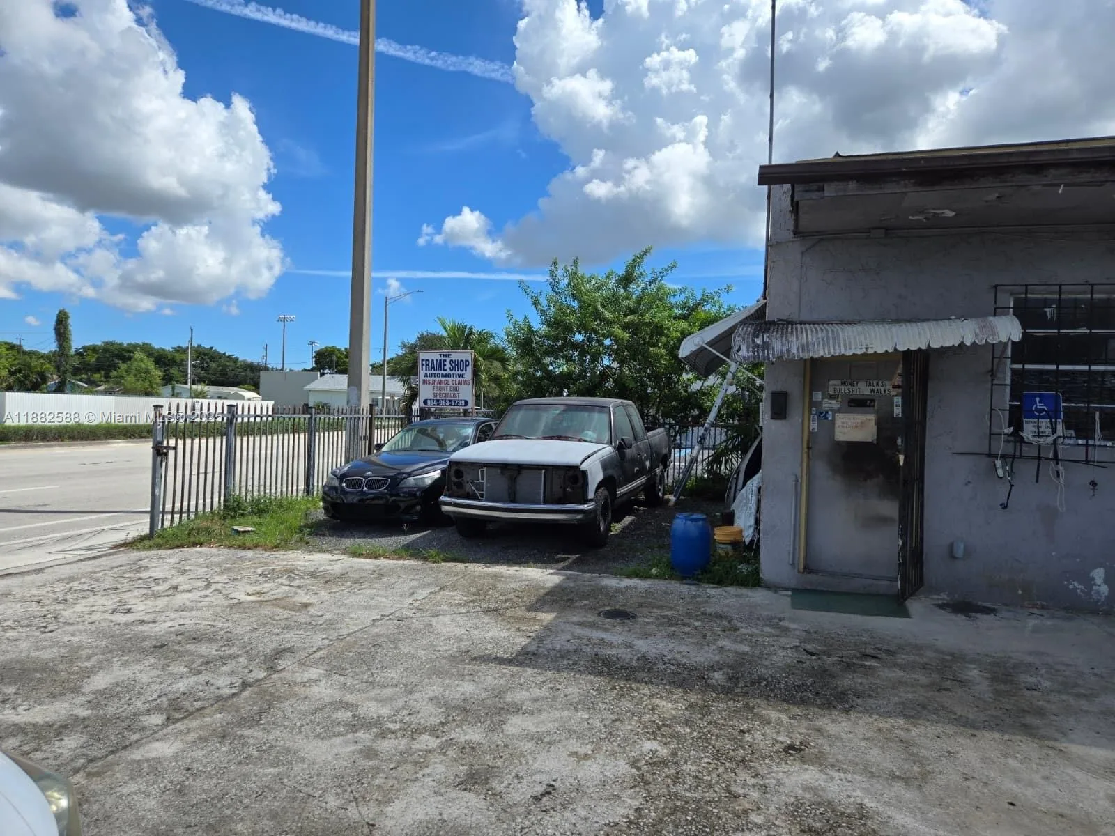 5314 Pembroke Rd, West Park, FL 33021 photo 10