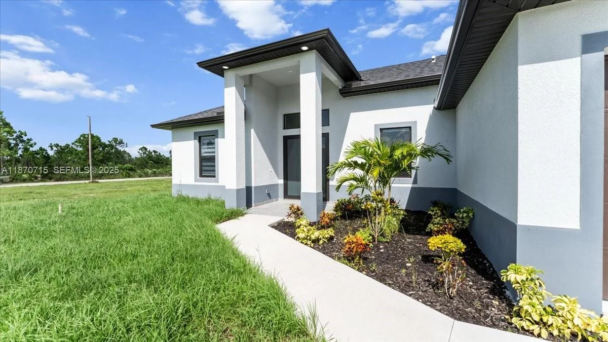 3123 NW 18th Ave, Cape Coral, FL 33993 photo 4