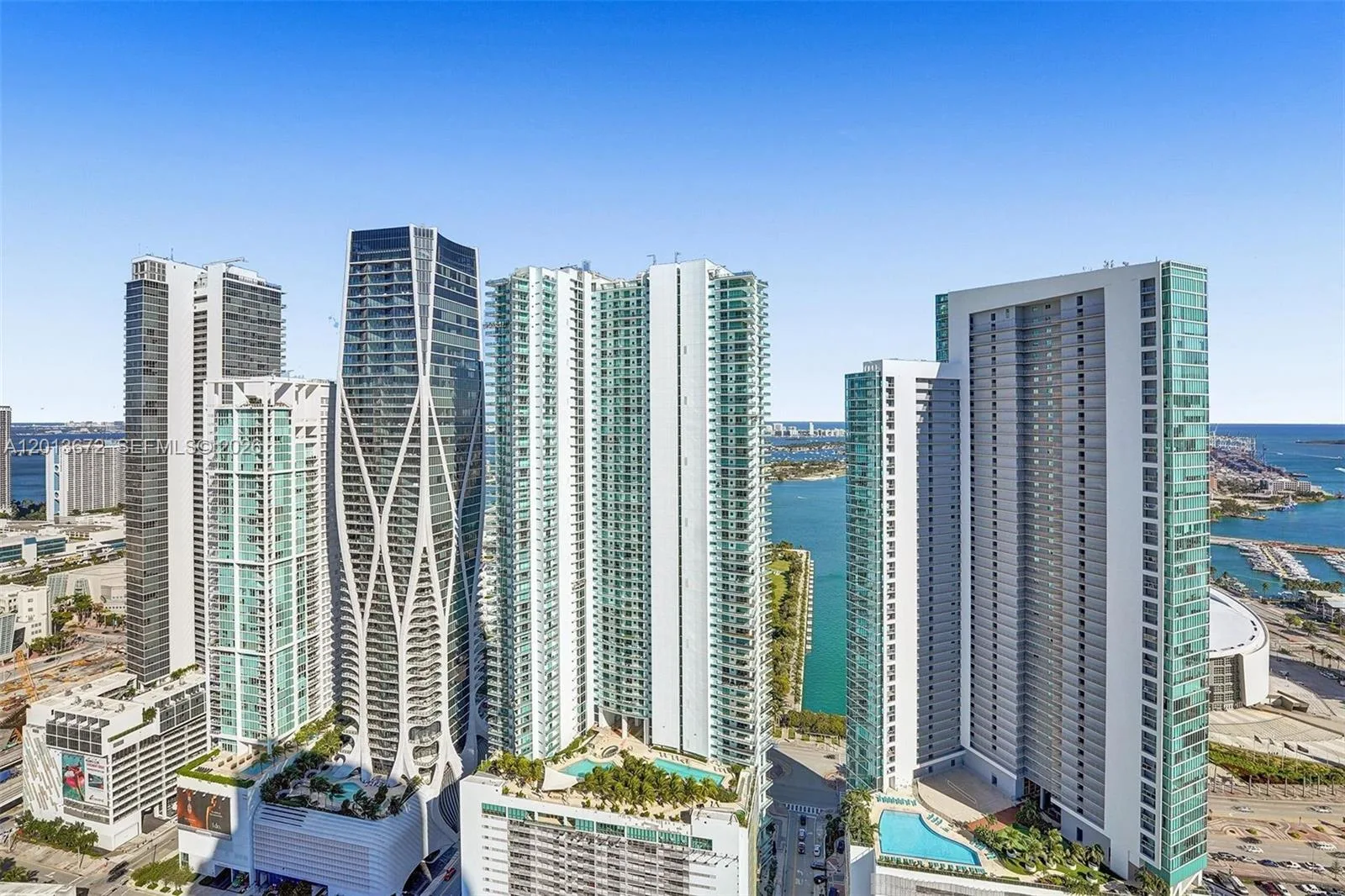 851 NE 1st Ave # 4001, Miami, FL 33132 photo 5