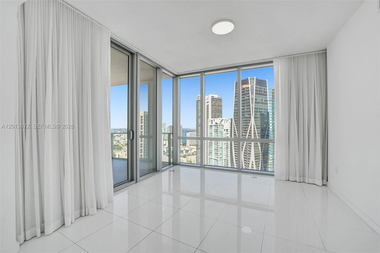 851 NE 1st Ave # 4001, Miami, FL 33132 photo 8