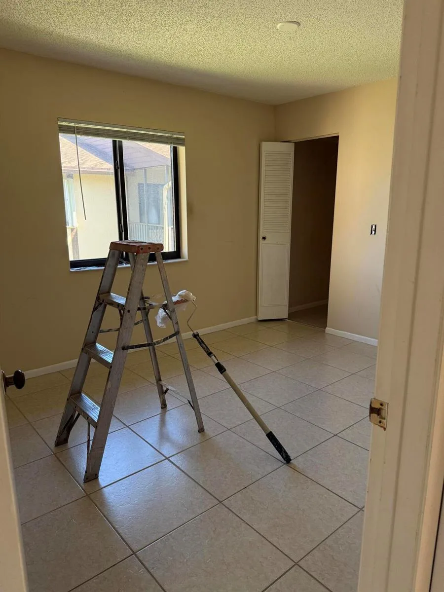 211 PINE HOV Circle # A-2, FL 33463 photo 6