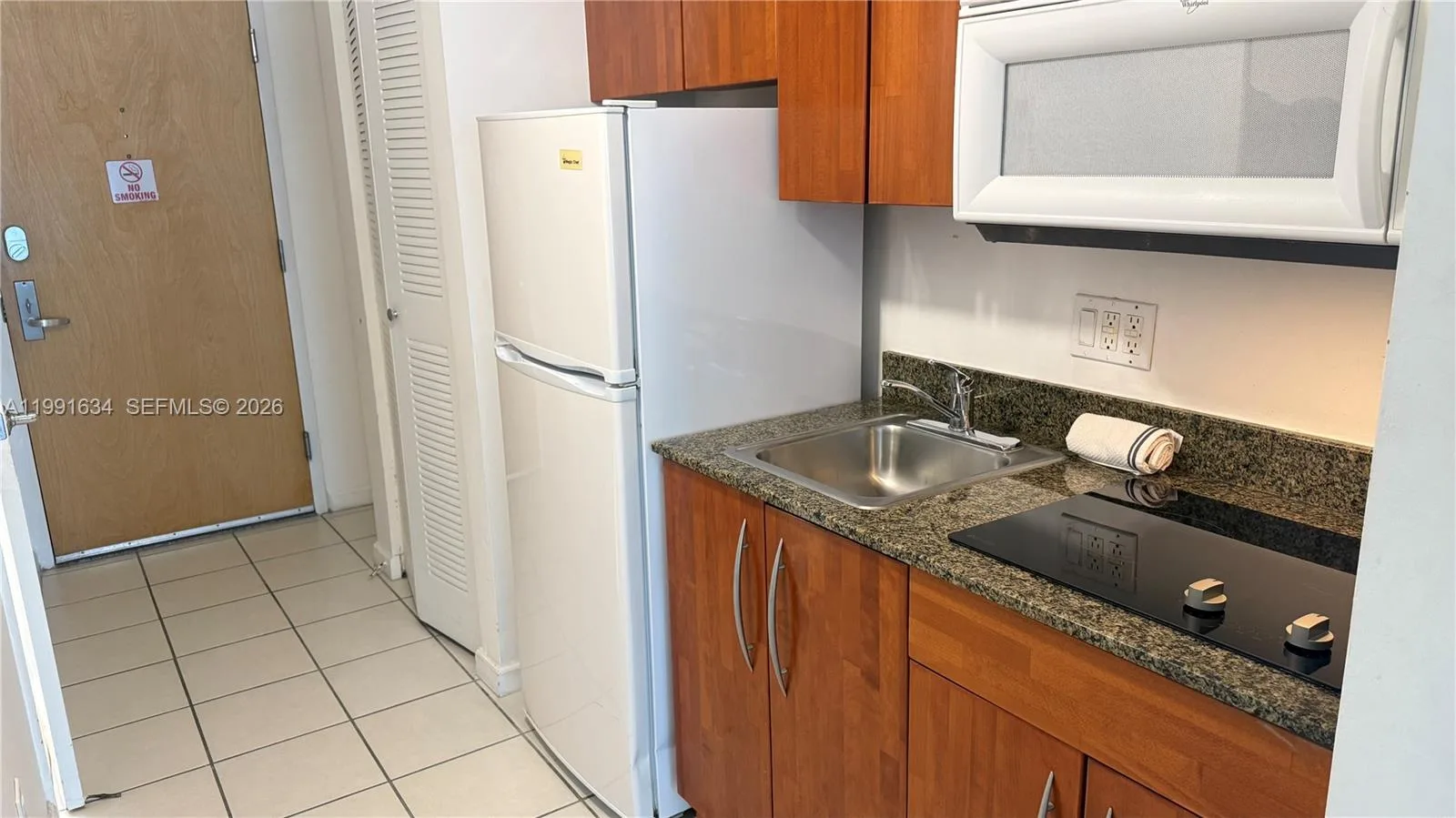 1200 Brickell Bay Dr # 2216, Miami, FL 33131 photo 7