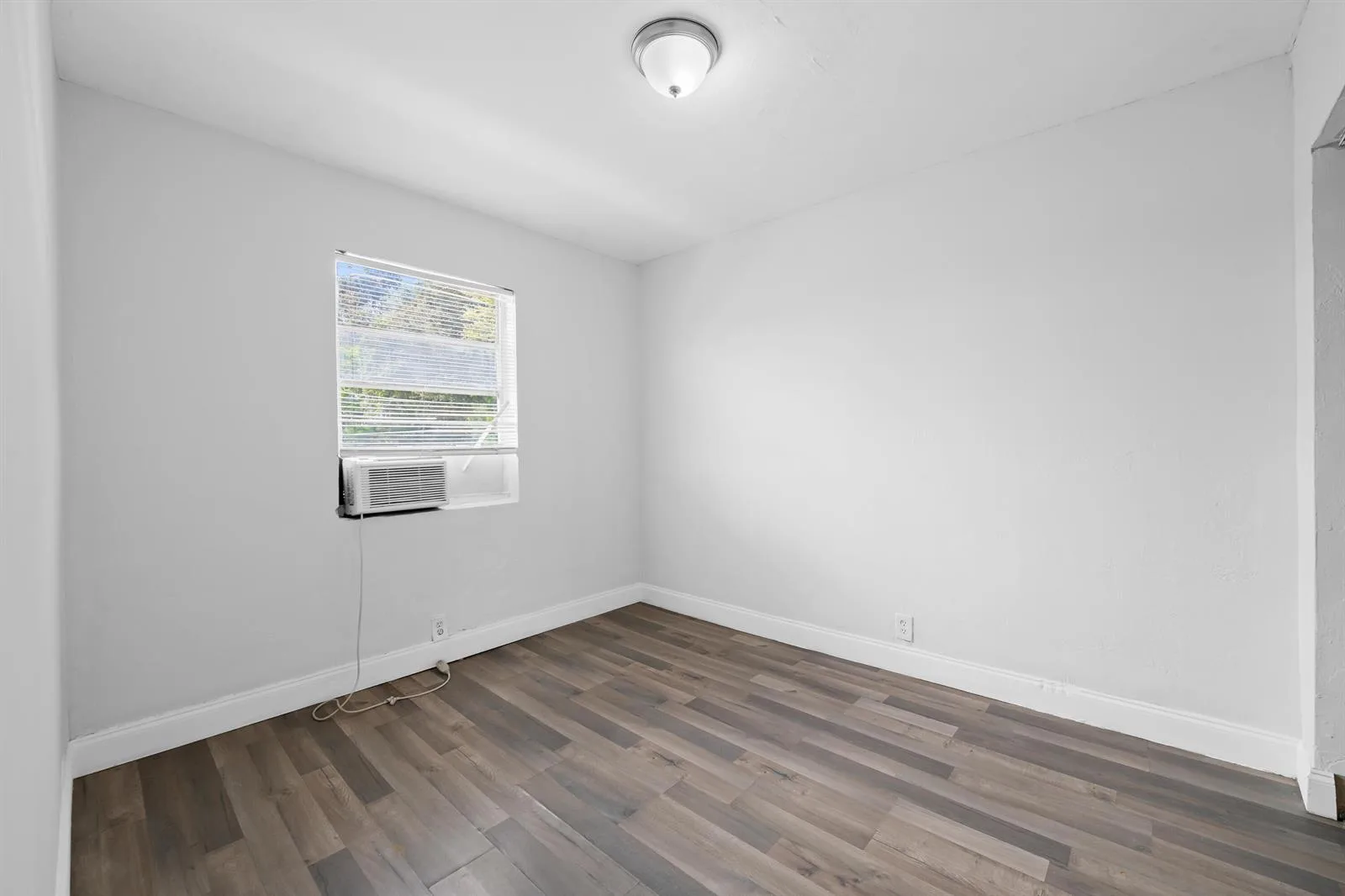 1761 Ali Baba Avenue # #4, Opa-Locka, FL 33054 photo 7