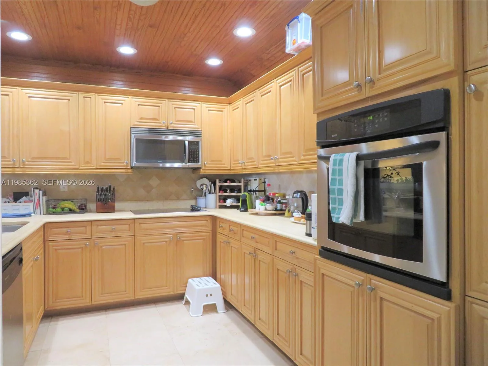 201 Crandon Blvd # 1226, Key Biscayne, FL 33149 photo 9