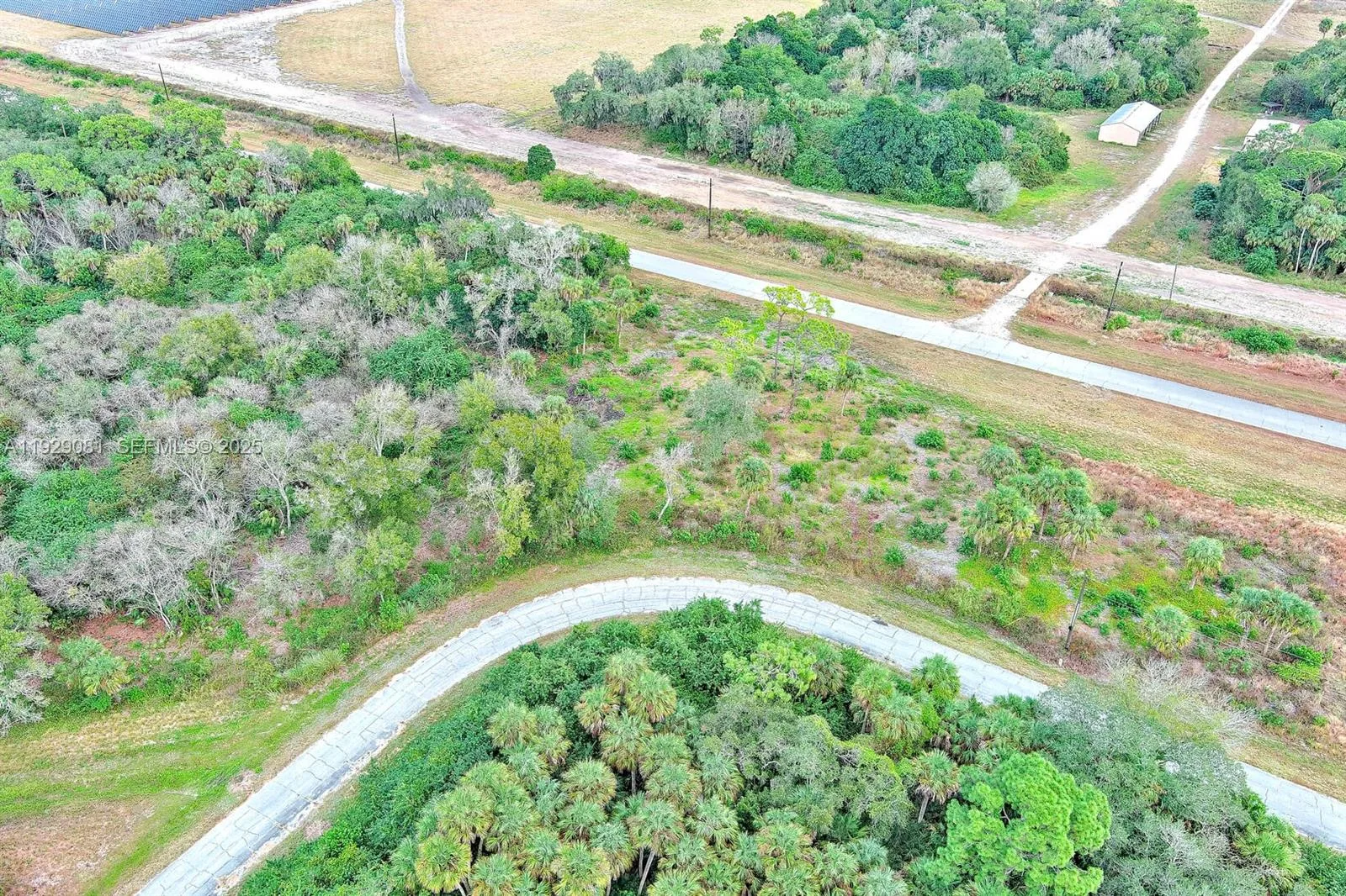 171 CAROUSEL AVE, La Belle, FL 33935 photo 13
