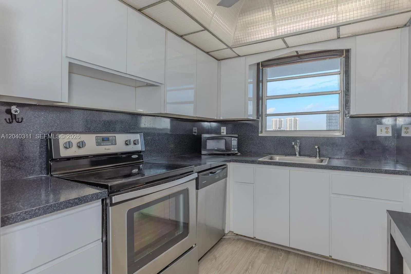 137 Golden Isles Dr # 809, Hallandale Beach, FL 33009 photo 11