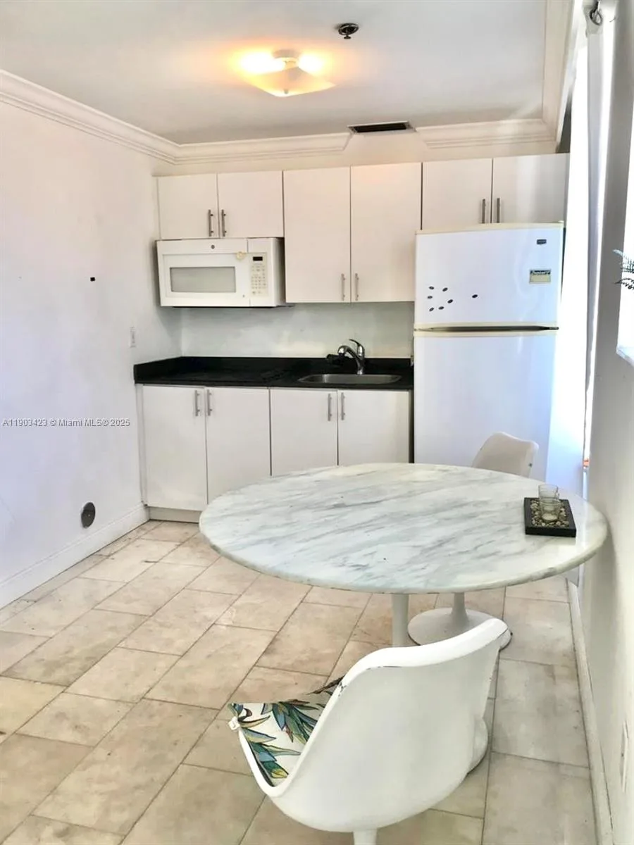 1502 Jefferson Ave # 104, Miami Beach, FL 33139 photo 2