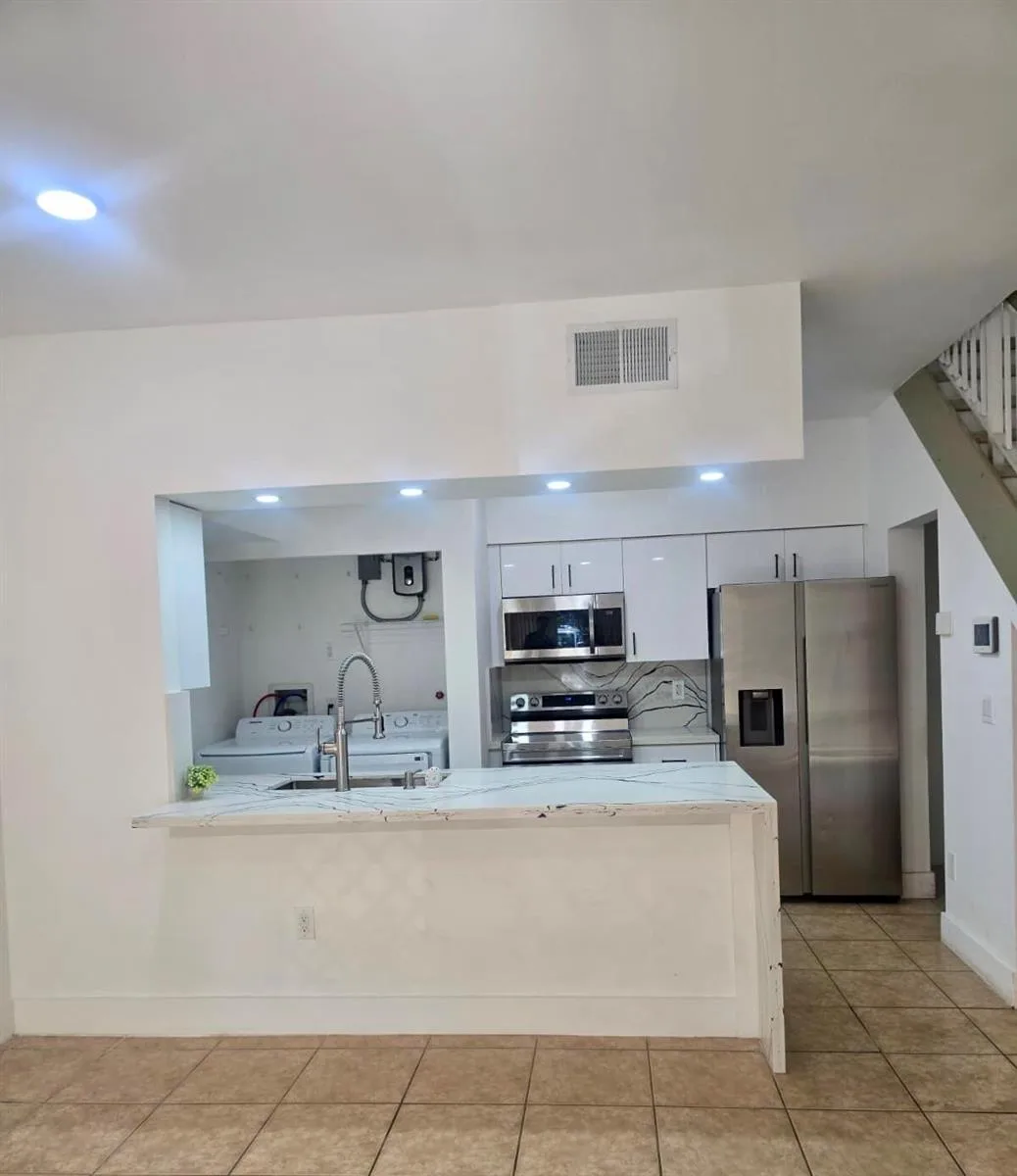 18338 NW 68th Avenue # B, Hialeah, FL 33015