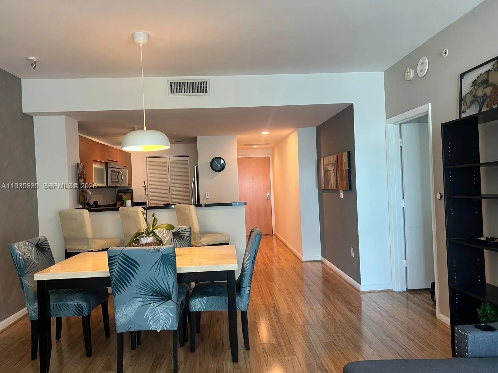 244 Biscayne Blvd # 1904, Miami, FL 33132 photo 7